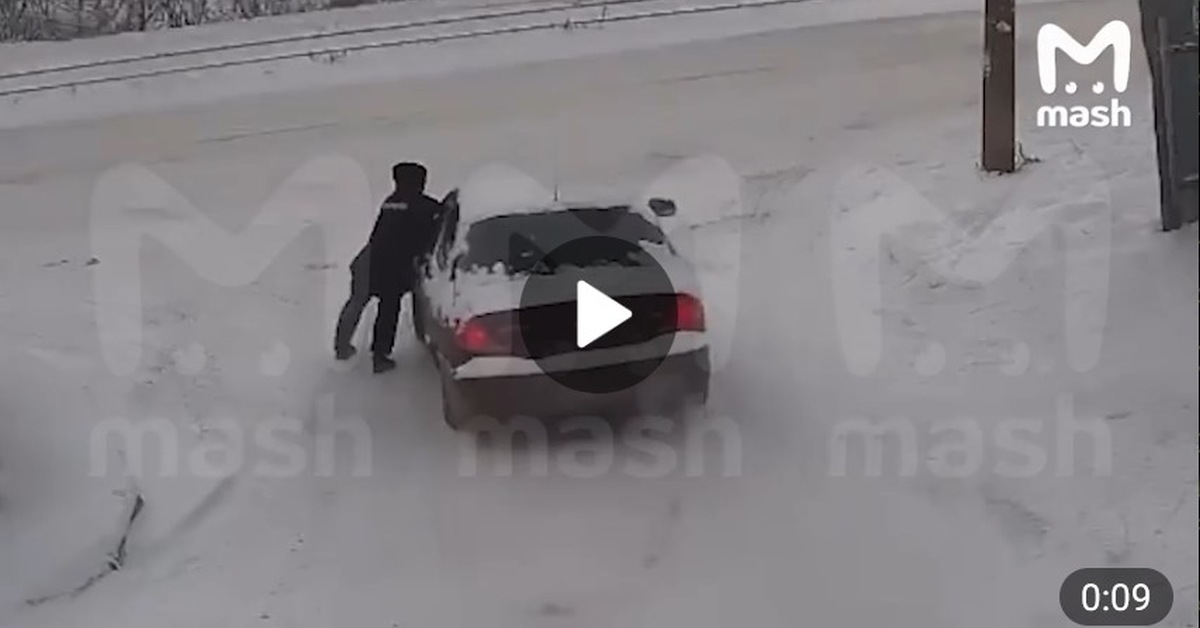 Зима и дороги: скользим по новостной ленте вместе с российскими автомобилистами!