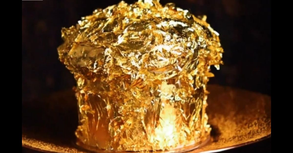 В пасхальном ассортименте Москвы обнаружен золотой кулич