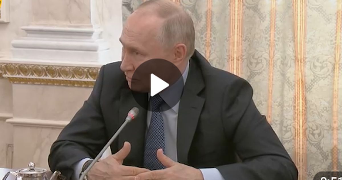 Владимир Путин рассказал военкорам о тактике ВСУ и об отсутствии нужды в мобилизации и военном положении