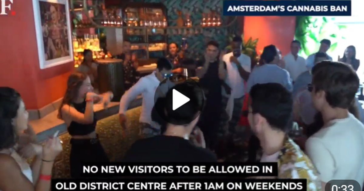 Амстердам: в районе «Красных фонарей» будет легче дышать. Марихуана попала под запрет