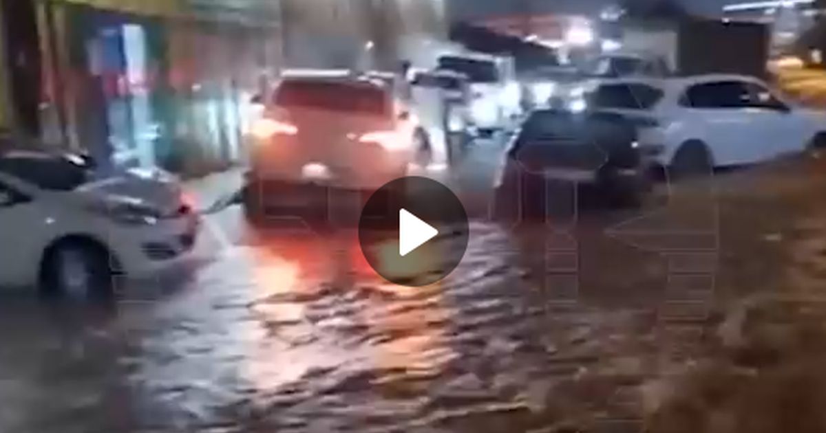 В Краснодарском крае продолжается «погодный апокалипсис»: города уходят под воду