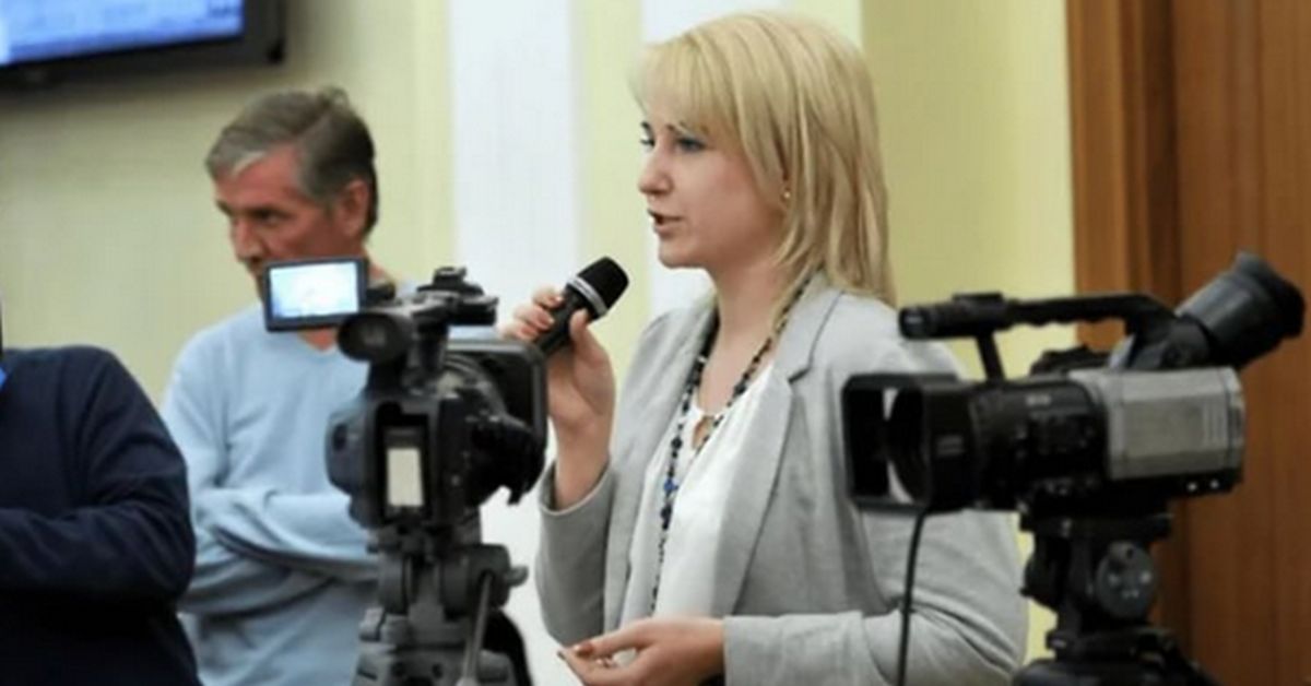 В президенты России имеет наглость самовыдвигаться 40-летняя журналистка из Твери