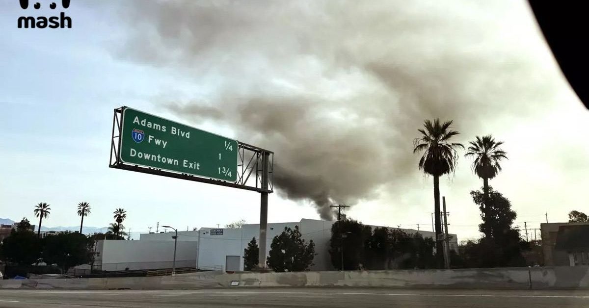 Небо над Лос-Анджелесом заволокло облако конопляного дыма
