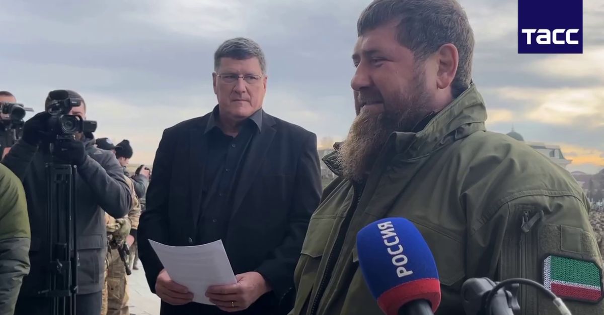 Кадыров предложил США менять пленных украинцев на снятие санкций с его семьи и лошадей. Что это было?!