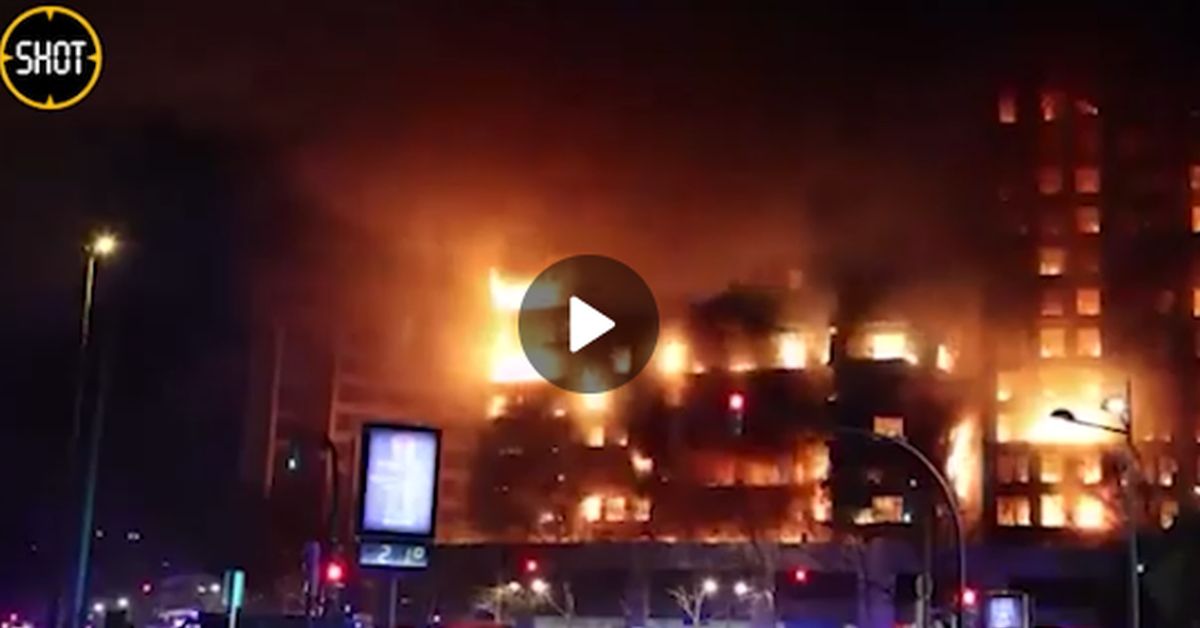 Апокалипсис в Валенсии: минимум четыре человека сгорели в огне пожара