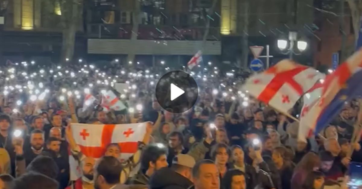 В Грузии — массовые протесты против "закона об иноагентах"