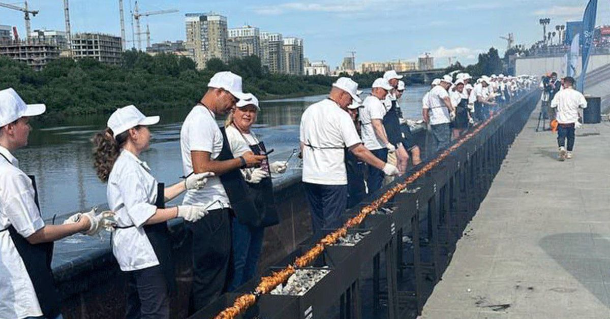 Тюмень забацала самый длинный шашлычок в мире