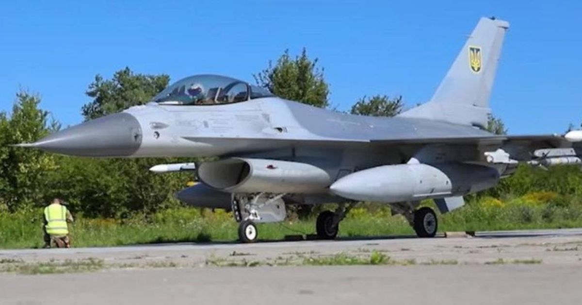 Украина потеряла первый F-16, Россия отбивает налет БПЛА на Брянскую область... Что происходит в ходе невойны?