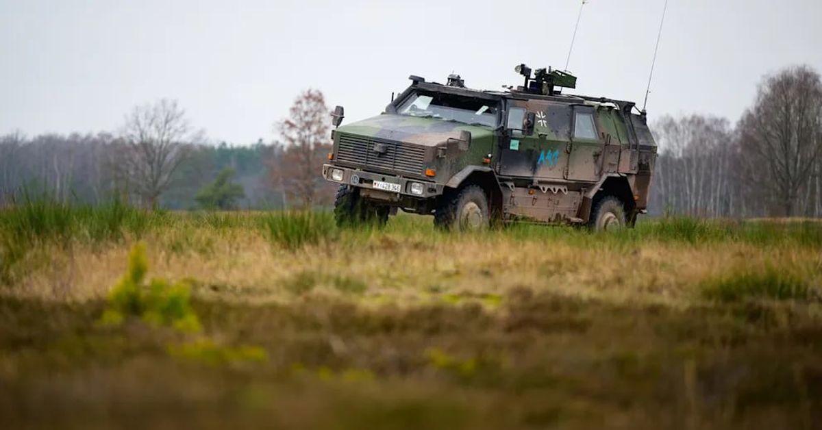 Россиянин на велике заехал на немецкий военный полигон. Заподозрен в шпионаже