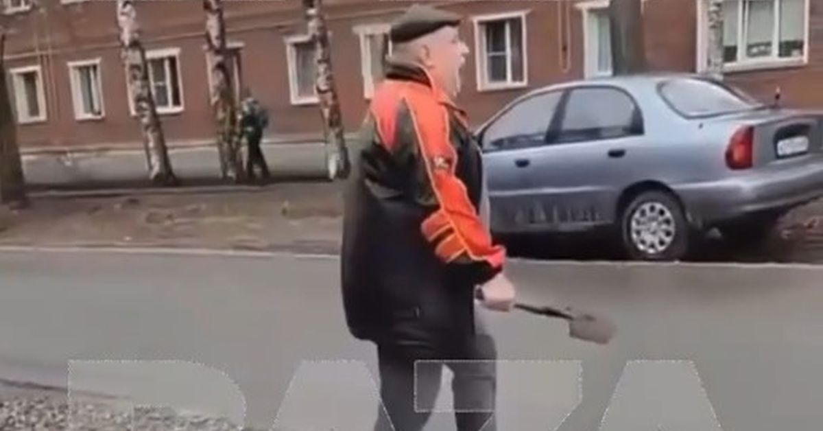 «Я офицер, а ты говно»: ветеран Афганистана попёр на полицейских с лопаткой в руках