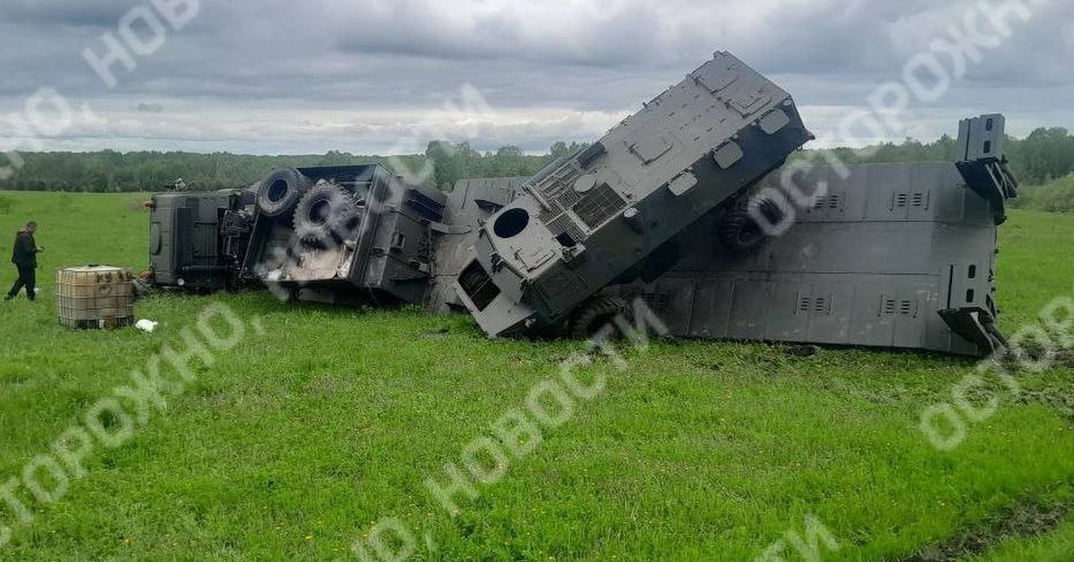 фура с трофейной техникой НАТО перевернулась на одной из трасс Башкортостана