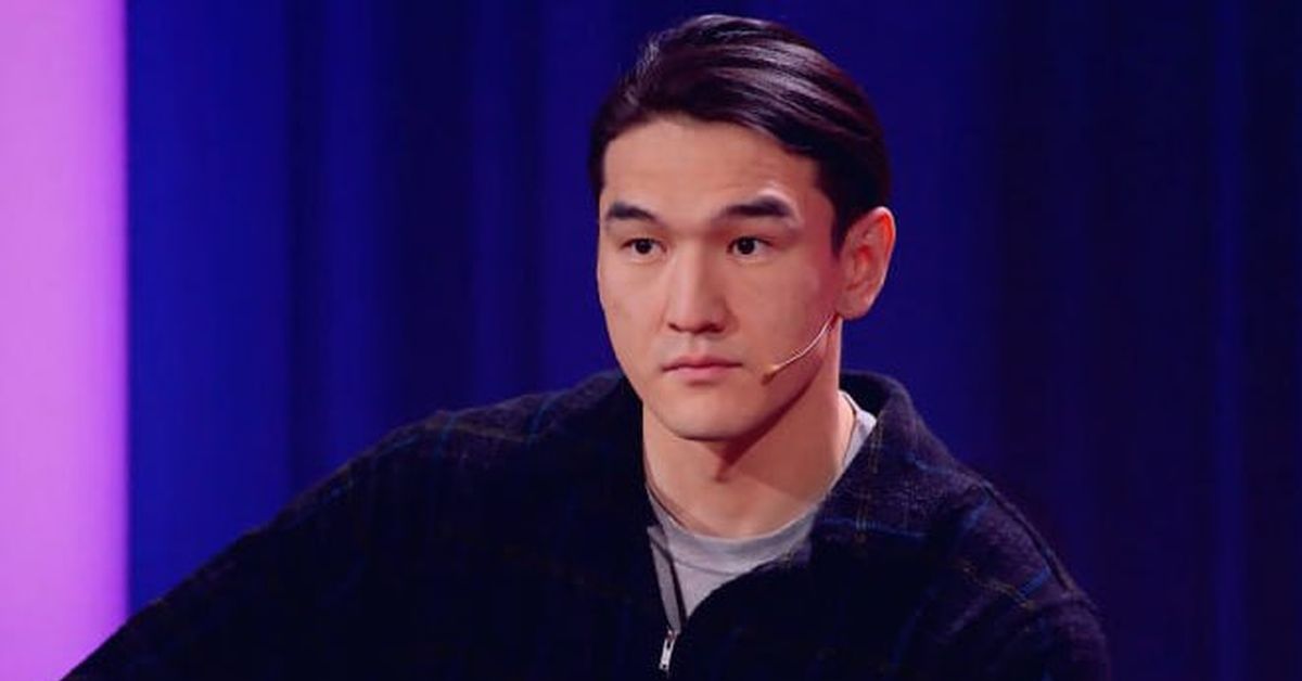 Комика Нурлана Сабурова чуть не выдворили из России