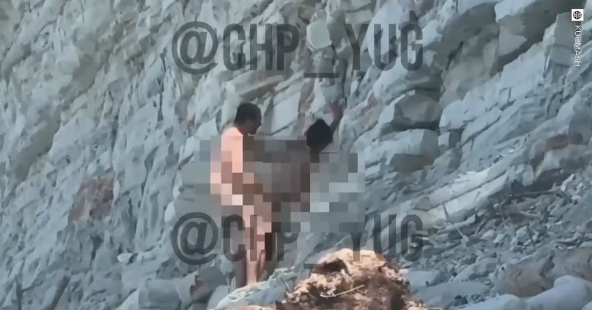 Секс без преград: разгорячённая парочка занялась любовью на берегу российского курорта