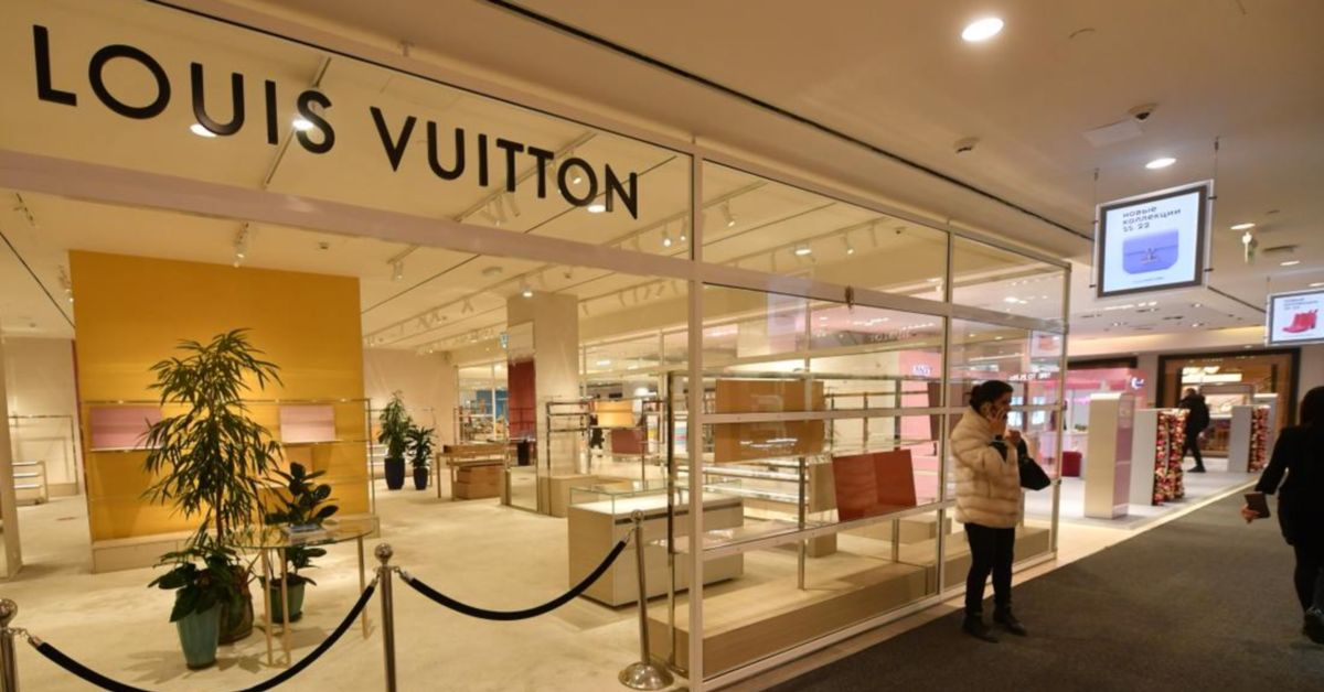 Louis Vuitton не видит причин наращивать торговлю в России