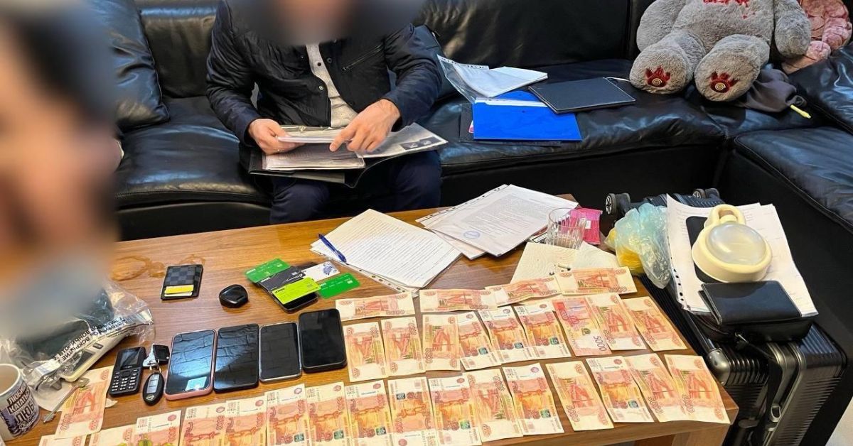 Новосибирский министр промышленности обвиняется в махинациях с госзаказом