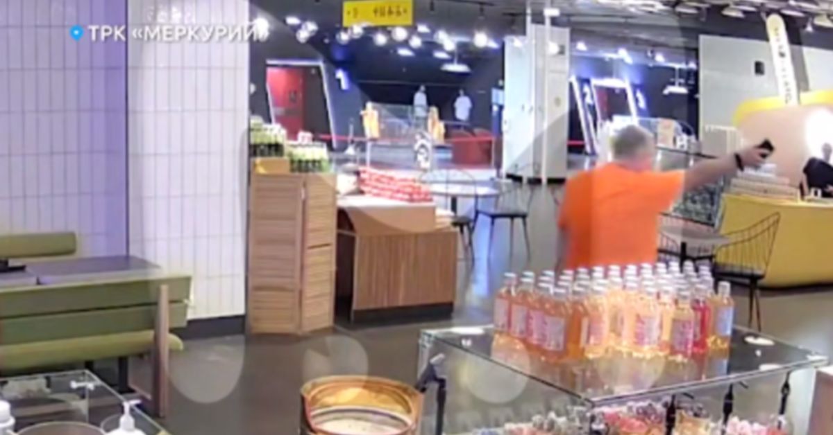 Петербургский кинотриллер наяву: бухой неадекват палит в охранника ТЦ