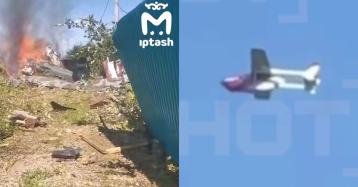 Легкомоторный самолет обрушился на жилой дом в Казани
