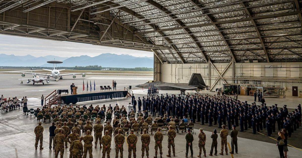 Трамп и Путин встретятся в логове американской военщины