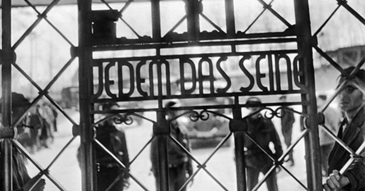 А вы и не знали: «Каждому — своё» — слова, запрещенные в России