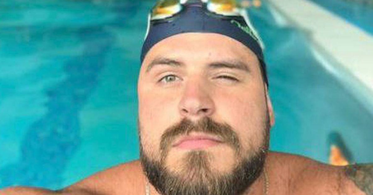 Во время заплыва через Босфор в море пропал российский спортсмен