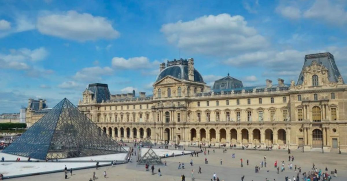 Париж грабитель Лувра признался, что не знал что грабит Лувр
