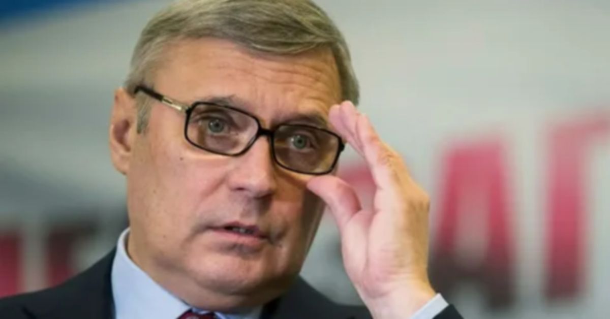 Бывший глава правительства РФ назначен экстремистом и террористом