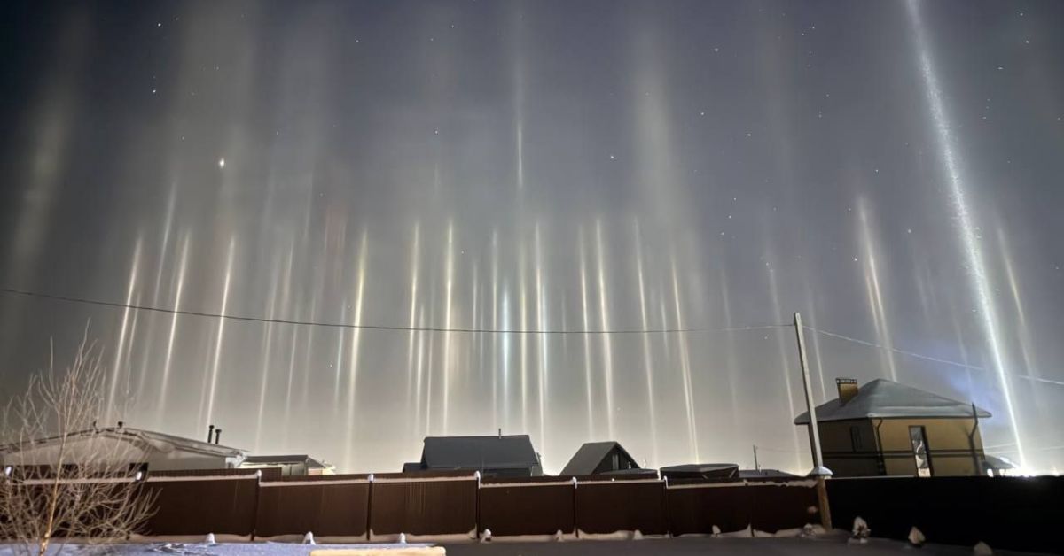 Ой, что это?! Световые столбы в Пермском крае