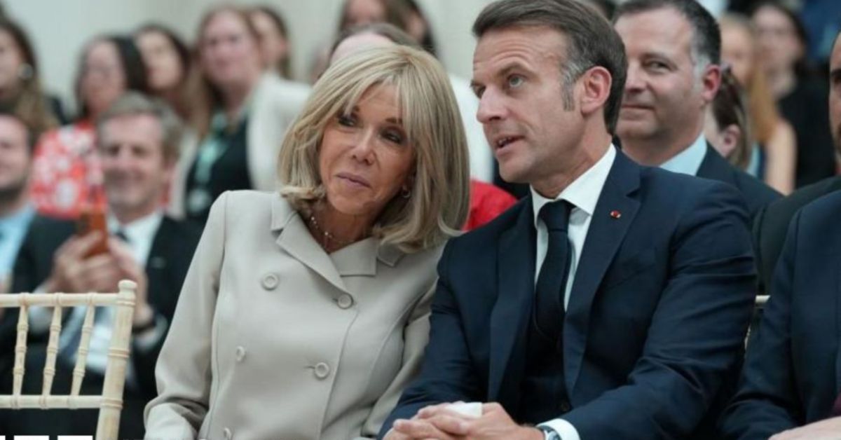 Во Франции судят хулителей первой леди, супруги президента