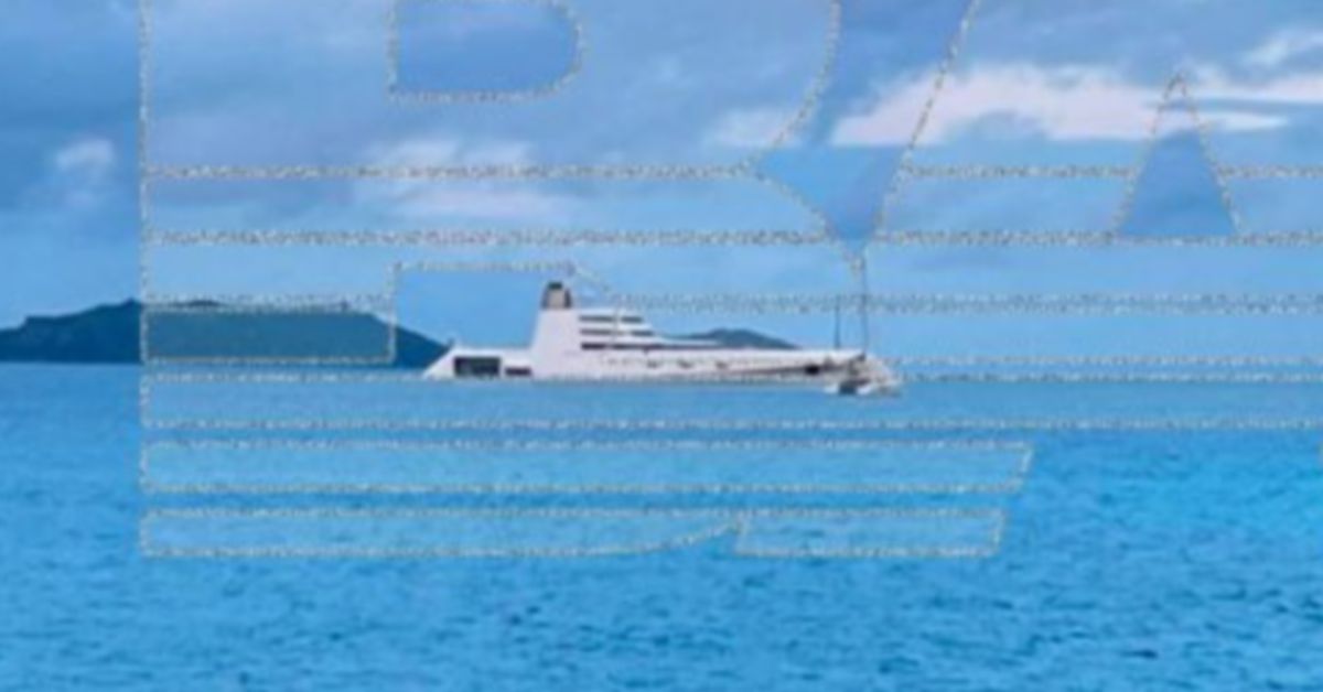 На Сейшелах обнаружена роскошная яхта российского миллиардера