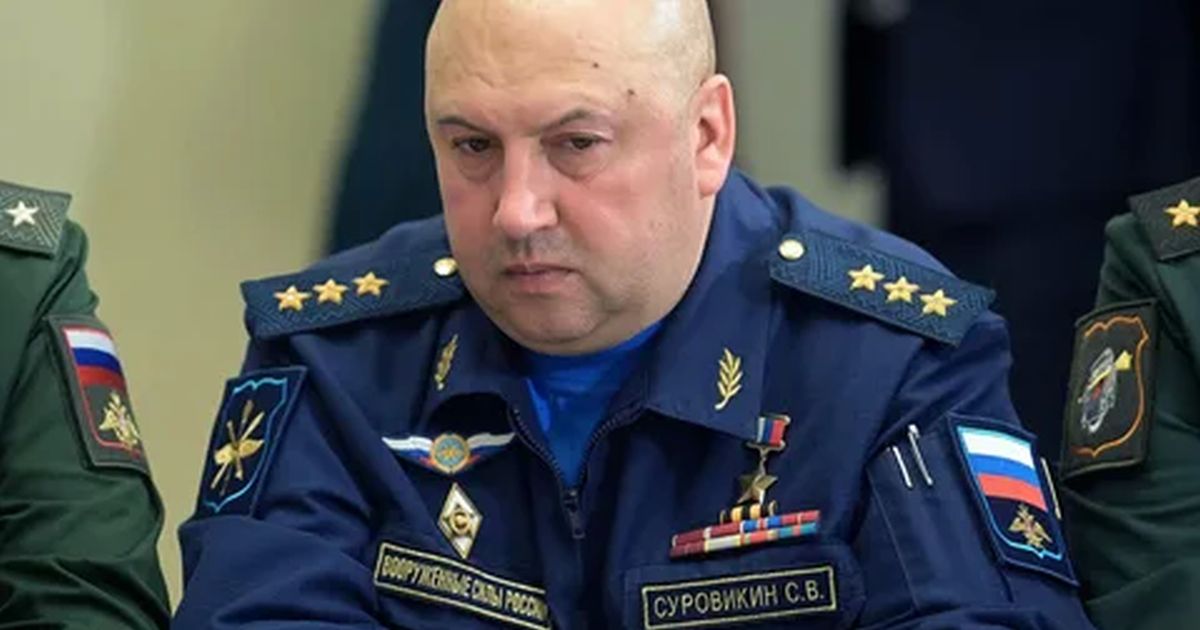 Генерал Суровикин отстранен от должности главкома ВКС